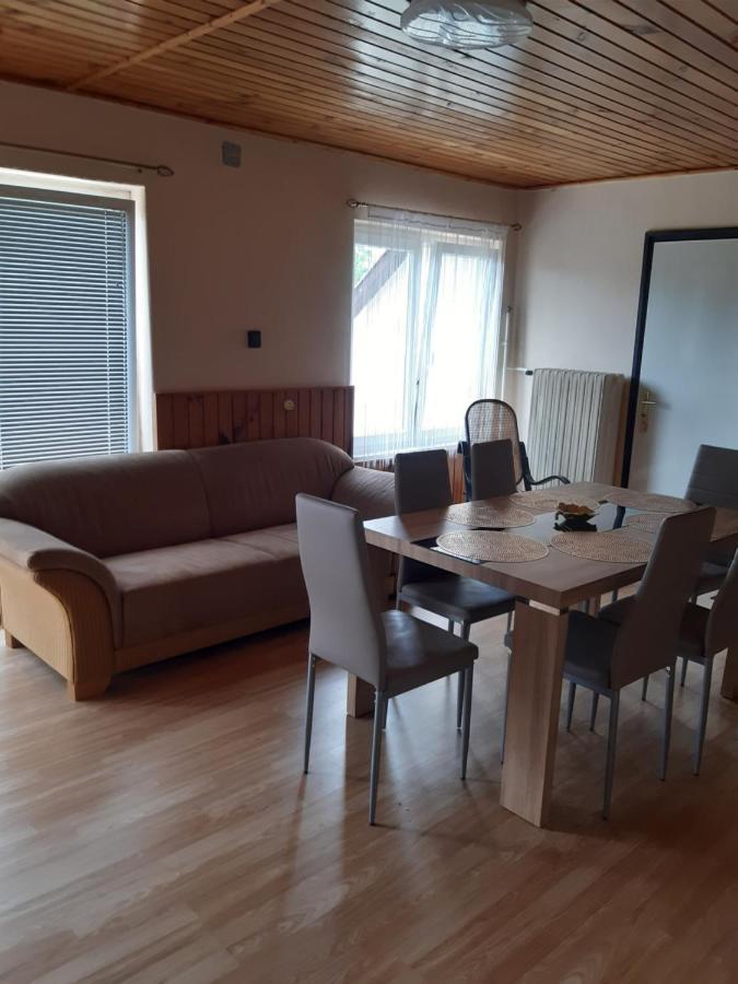 Toldi Apartman Hotel Keszthely Exterior foto
